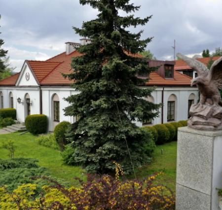 Hotel "Zajazd Napoleonski" Varsó Kültér fotó